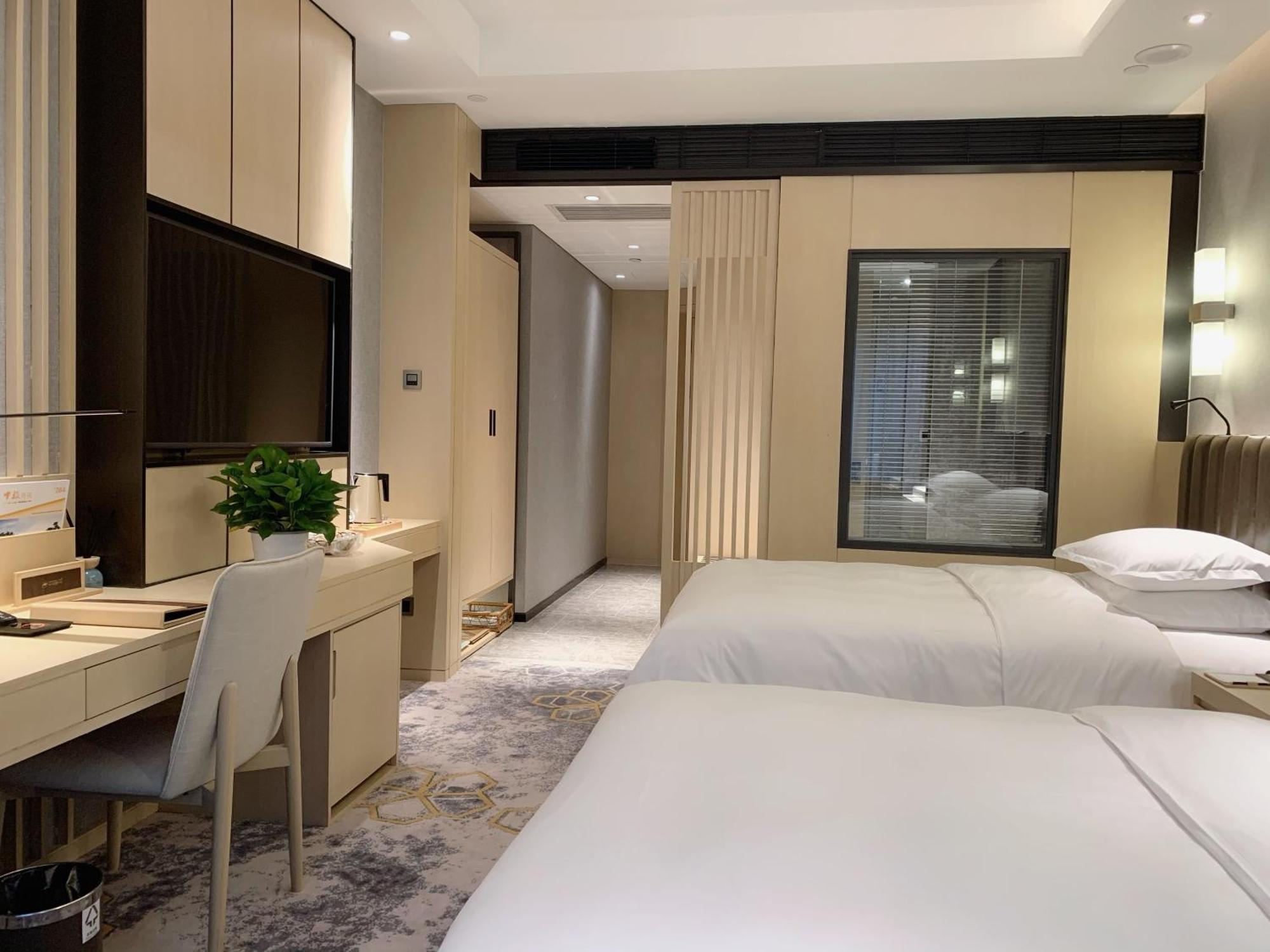 Chongqing Liyuan Hotel Exterior photo