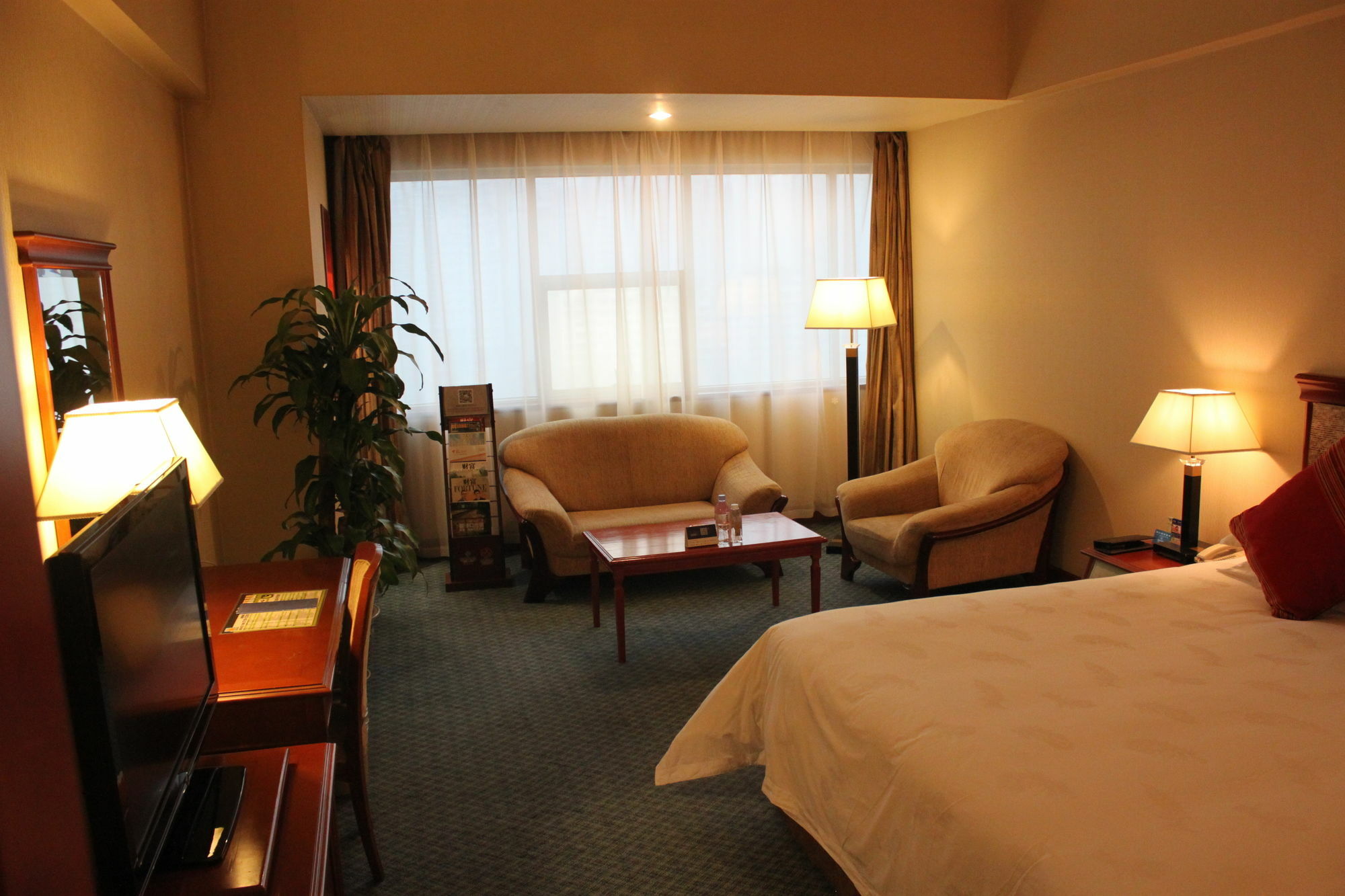 Chongqing Liyuan Hotel Exterior photo